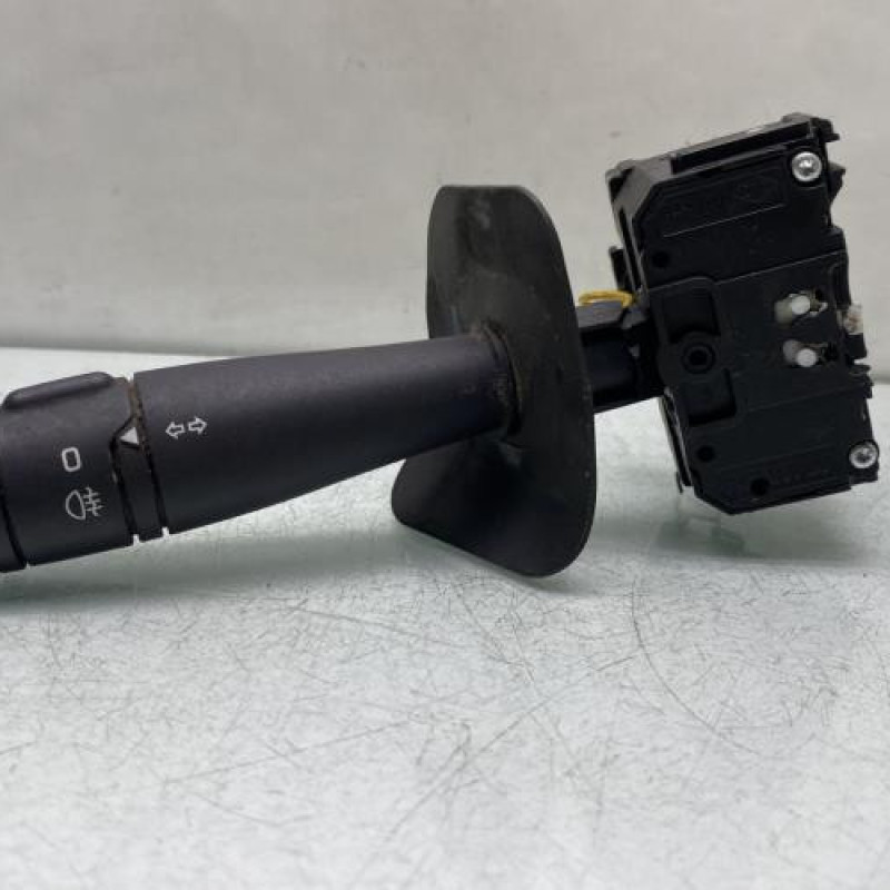 Commodo phare RENAULT CLIO 2 CAMPUS Photo n°1