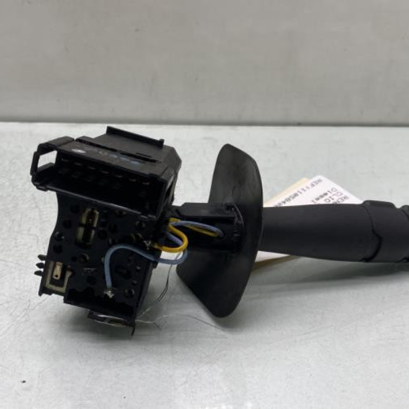 Commodo phare RENAULT CLIO 2 CAMPUS Photo n°3