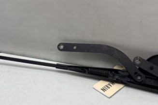 Bras essuie glace avant droit MERCEDES CLASSE C 203