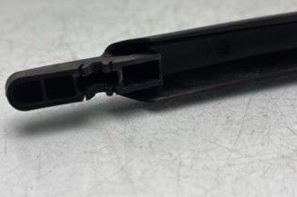 Bras essuie glace arriere PEUGEOT 208 2