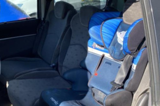 Bras essuie glace avant droit PEUGEOT 807