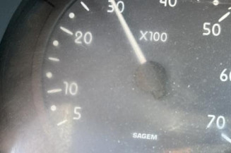 Commodo phare RENAULT CLIO 2