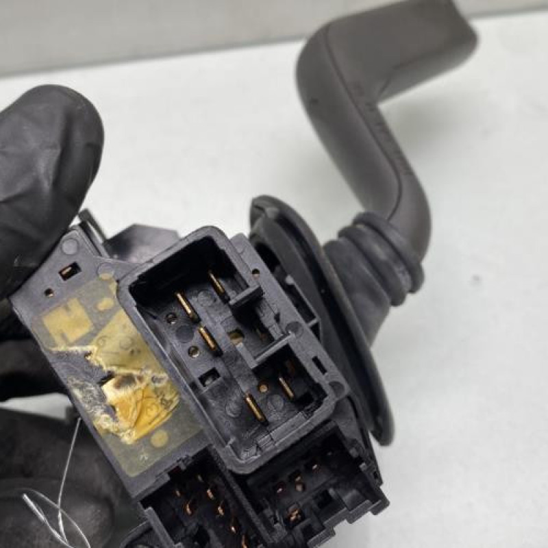 Commodo phare VOLVO V 40 1 Photo n°4