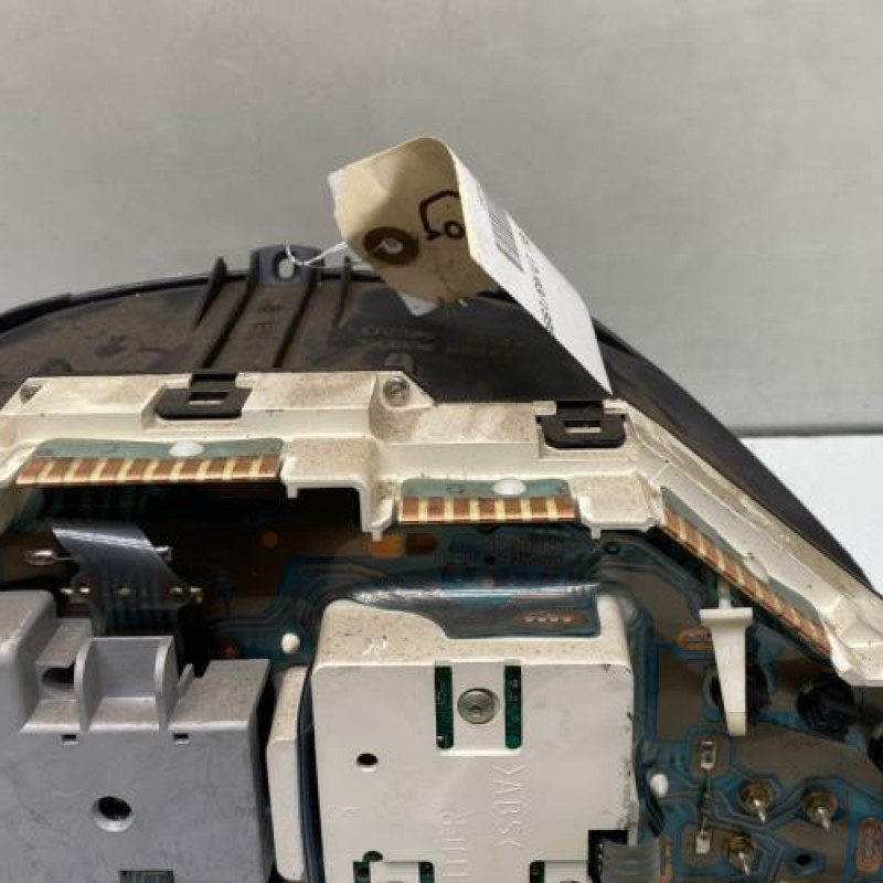 Compteur PEUGEOT 106 Photo n°3