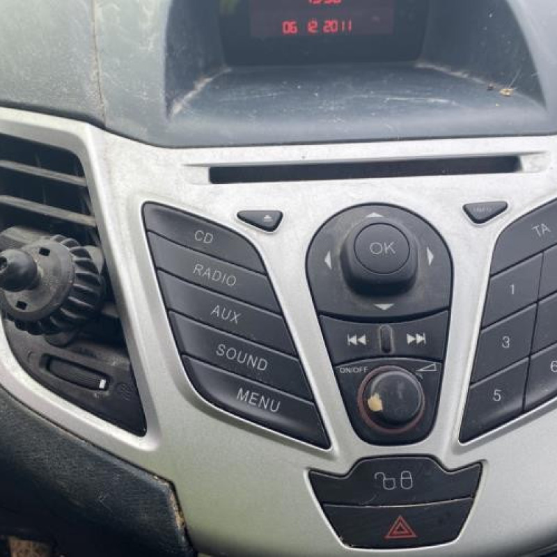 Compteur FORD FIESTA 6 Photo n°19