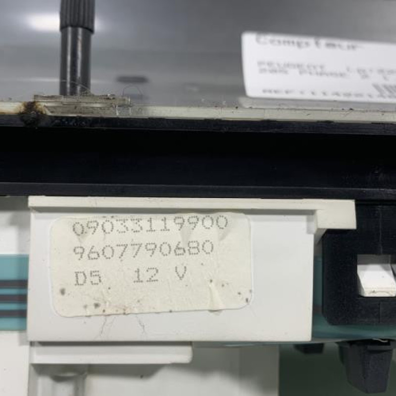 Compteur PEUGEOT 205 Photo n°3