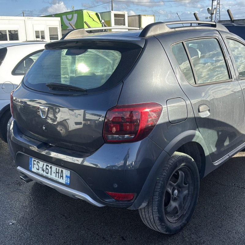 DACIA SANDERO 2 PHASE 2 1.0i - 12V TURBO TCE 100 Photo n°15
