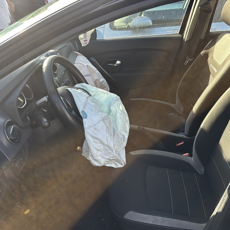 DACIA SANDERO 2 PHASE 2 1.0i - 12V TURBO TCE 100 Photo n°23