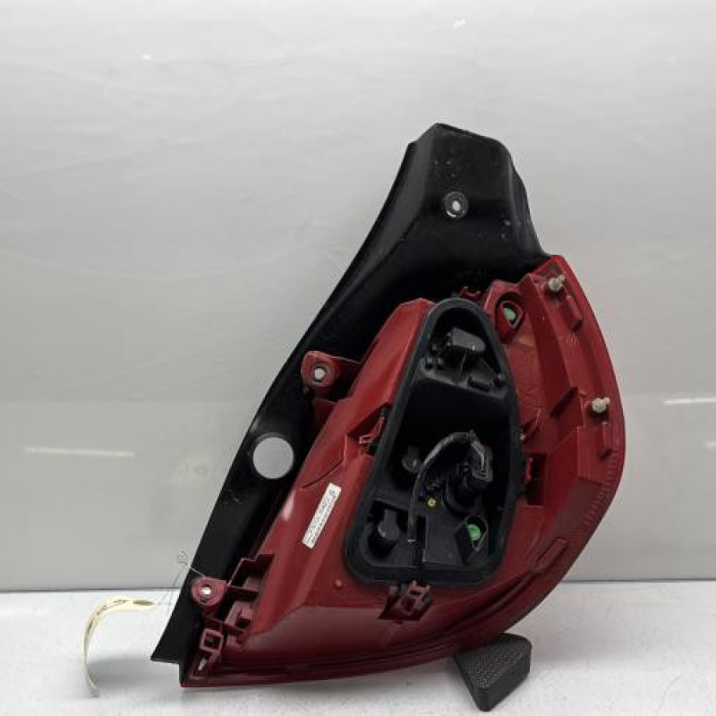 Feu arriere principal gauche (feux) RENAULT CLIO 3 Photo n°5