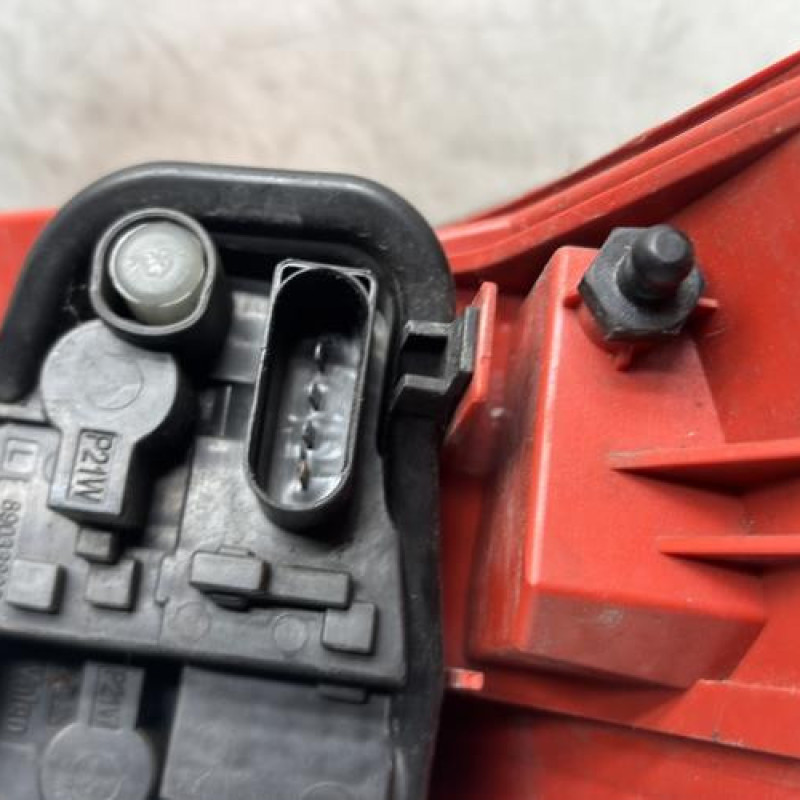 Feu arriere principal gauche (feux) AUDI A6 3 Photo n°3