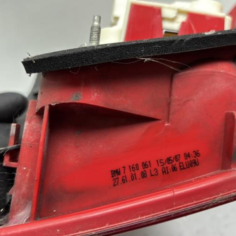 Feu arriere principal gauche (feux) BMW SERIE 3 E91 Photo n°6