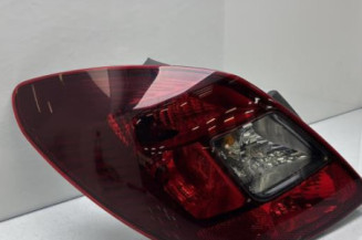 Feu arriere principal gauche (feux) OPEL CORSA D Photo n°1