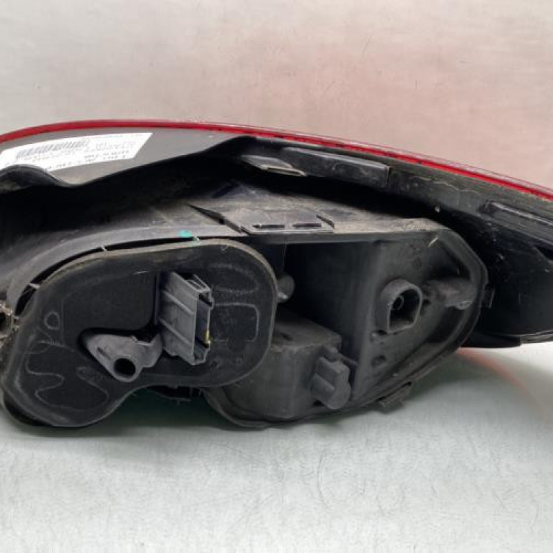 Feu arriere principal gauche (feux) VOLKSWAGEN SCIROCCO 3 Photo n°3