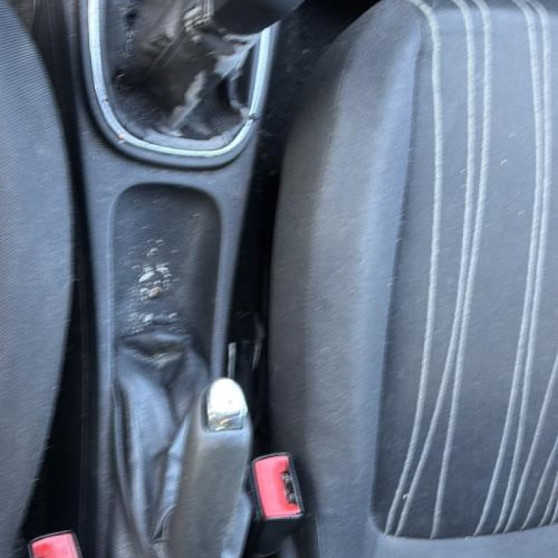 Feu arriere principal gauche (feux) OPEL CORSA D Photo n°19