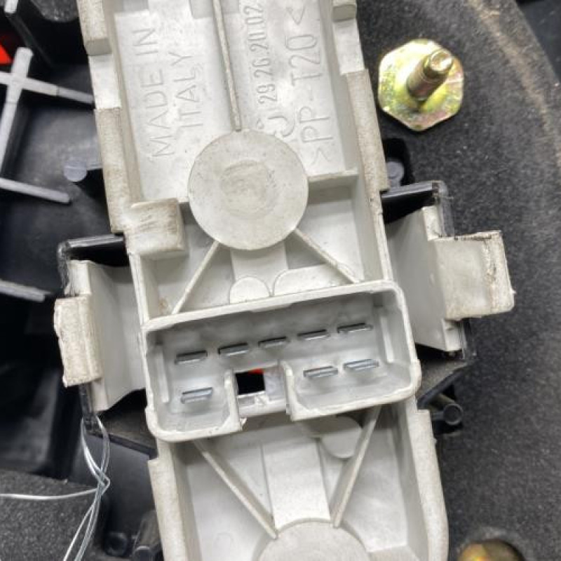 Feu arriere principal gauche (feux) VOLVO V 40 1 Photo n°3