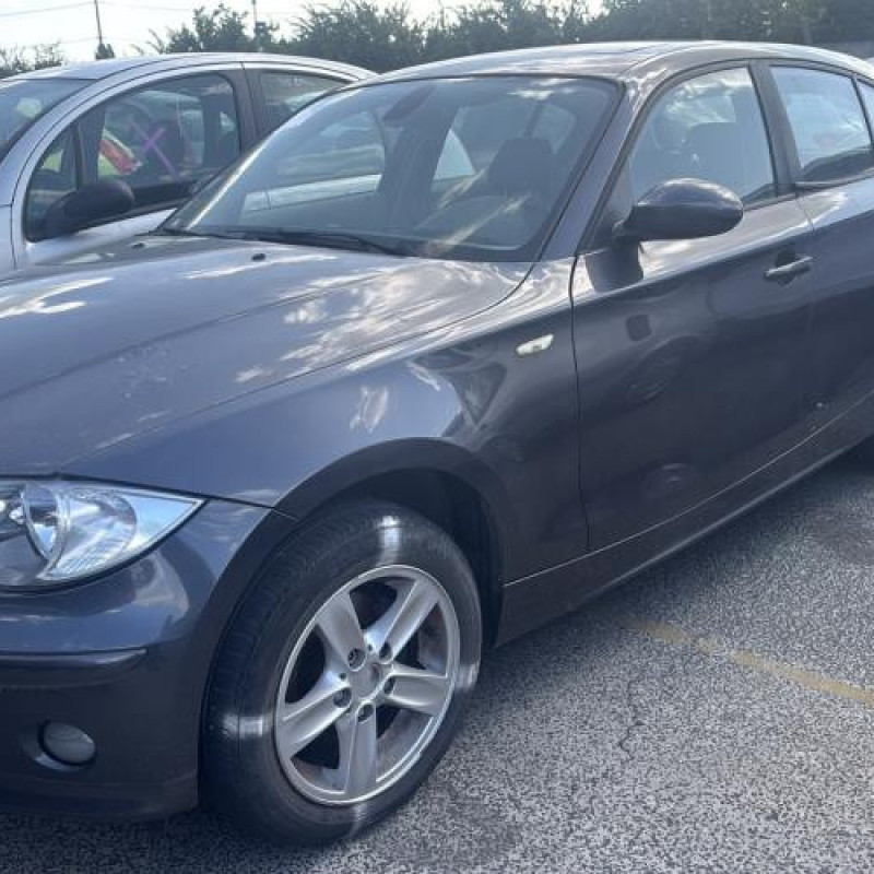 Pivot de moyeu arriere droit BMW SERIE 1 E87 Photo n°1