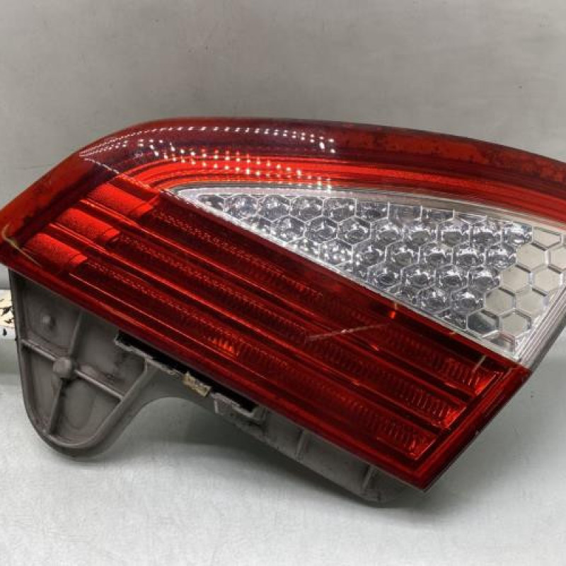 Feu arriere secondaire droit (feux) FORD MONDEO 3 Photo n°1