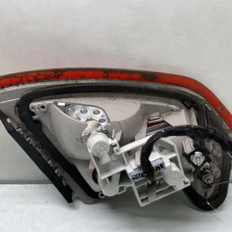 Feu arriere secondaire droit (feux) FORD MONDEO 3 Photo n°2