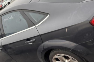 Feu arriere secondaire droit (feux) FORD MONDEO 3