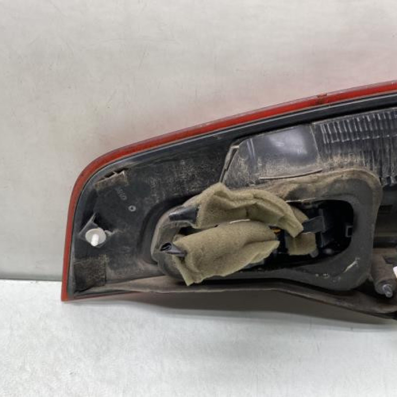 Feu arriere secondaire gauche (feux) RENAULT KOLEOS 1 Photo n°2