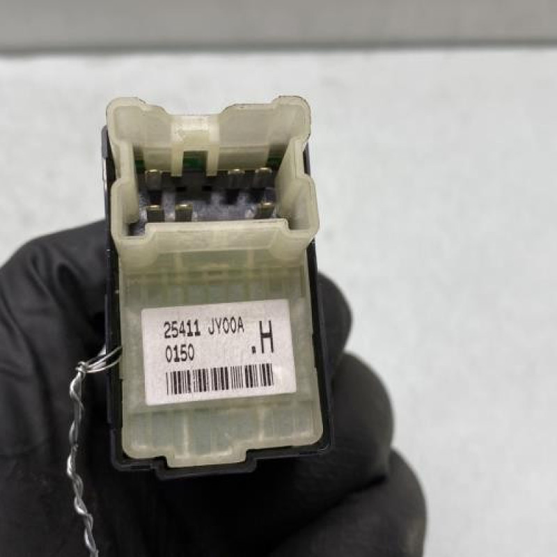 Interrupteur de leve vitre arriere droit RENAULT KOLEOS 1 Photo n°4