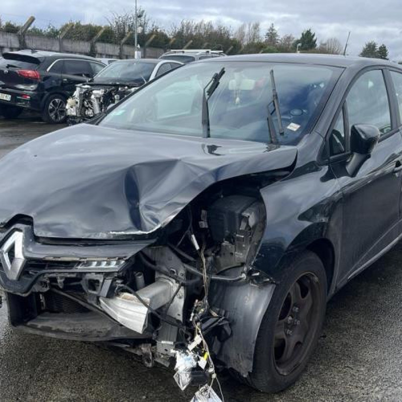 Feu arriere secondaire gauche (feux) RENAULT CLIO 4 Photo n°6