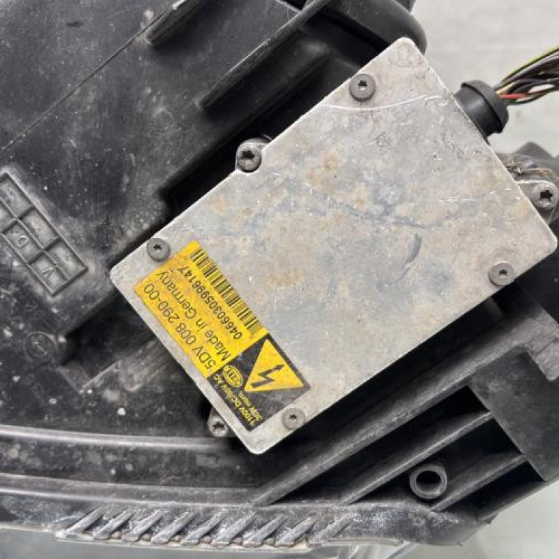 Optique avant principal droit (feux)(phare) AUDI A6 3 Photo n°4