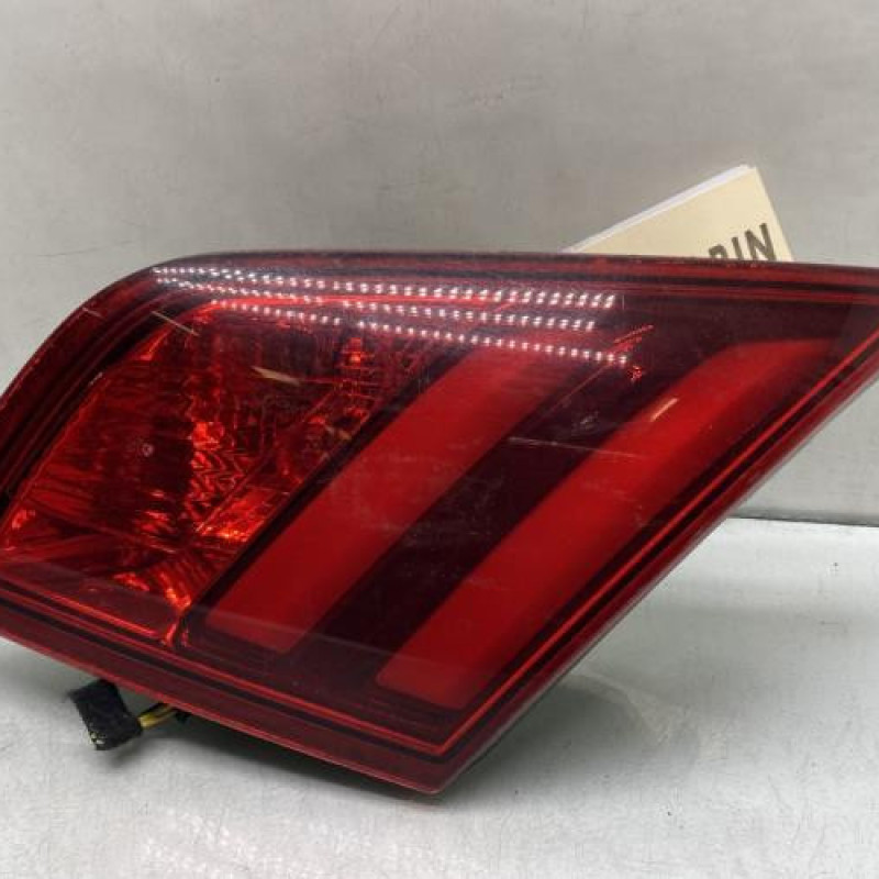 Feu arriere secondaire droit (feux) PEUGEOT 308 2 Photo n°1