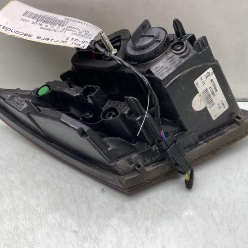 Feu arriere secondaire droit (feux) PEUGEOT 308 2 Photo n°3