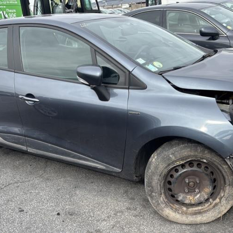 Pretensionneur de ceinture avant droit RENAULT CLIO 4 Photo n°11