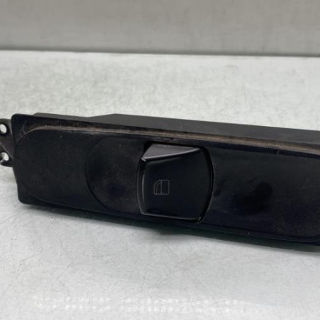 Interrupteur de leve vitre avant droit MERCEDES VITO 639 Photo n°1