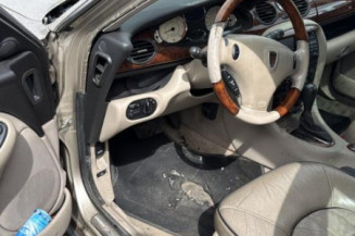 Aile avant gauche ROVER 75