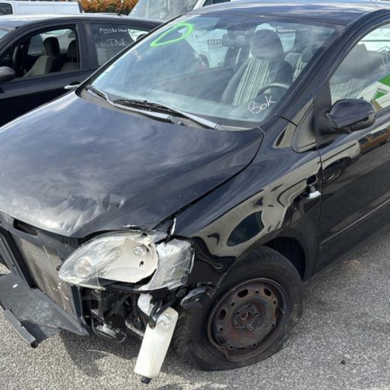 Aile avant droit VOLKSWAGEN FOX Photo n°6
