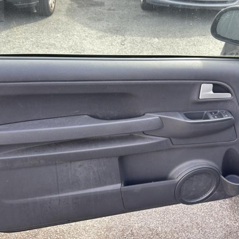 Aile avant droit VOLKSWAGEN FOX Photo n°14