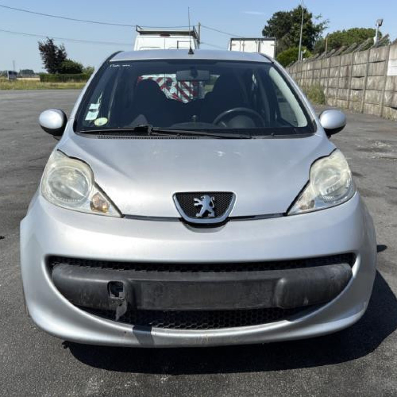 Bras essuie glace arriere PEUGEOT 107 Photo n°13