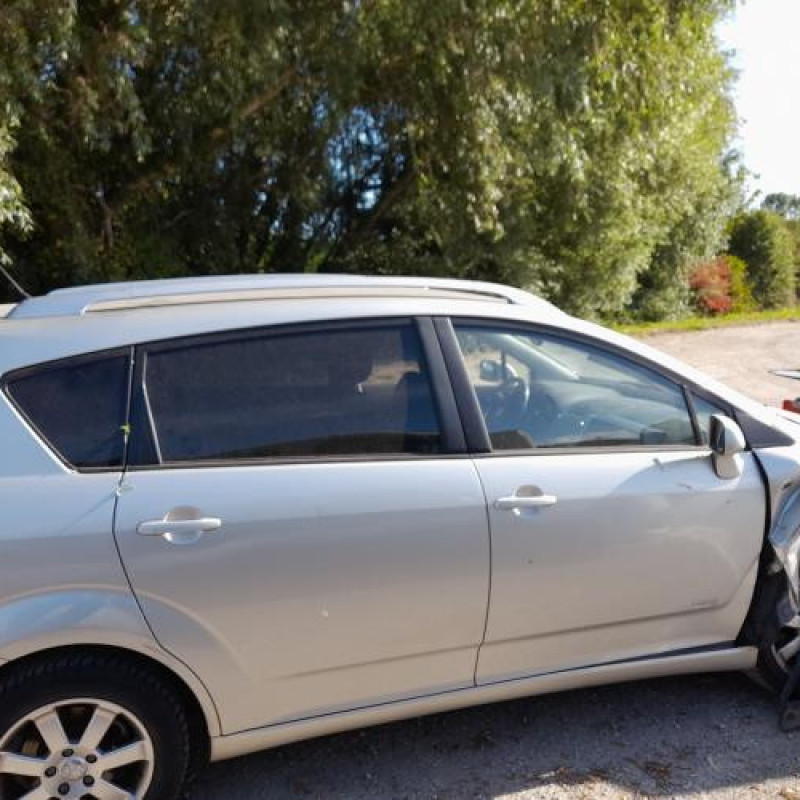 Cric TOYOTA COROLLA VERSO 2 Photo n°10