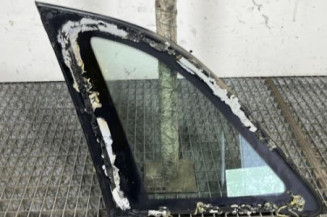 Custode arriere gauche MERCEDES CLASSE B 245