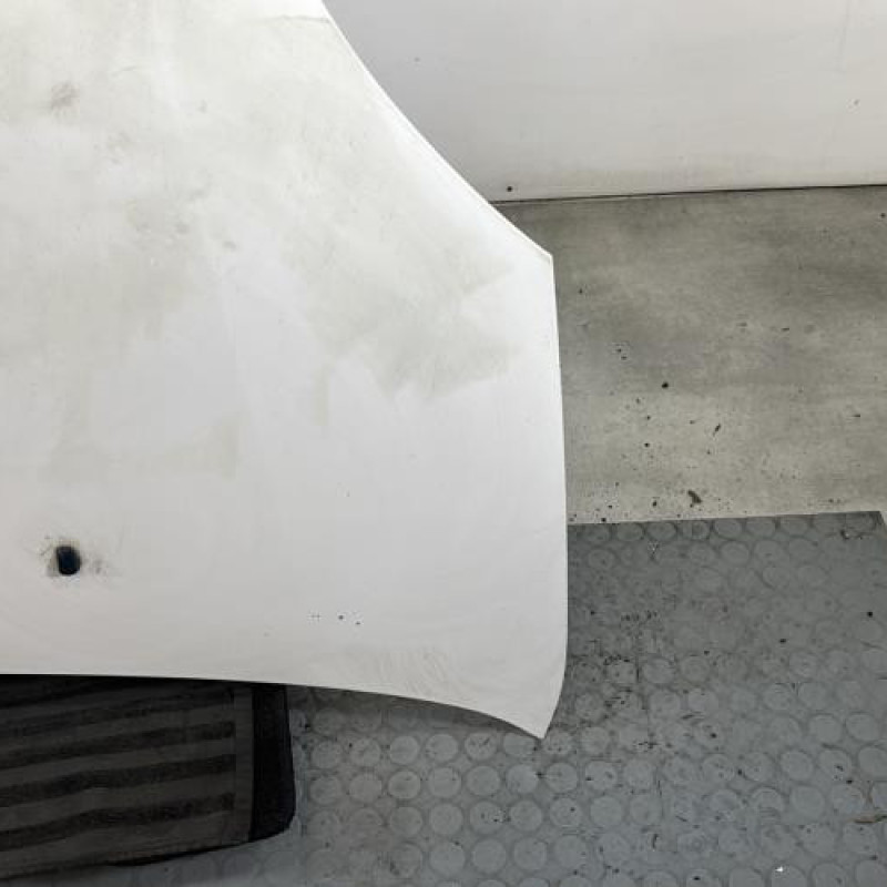 Capot TOYOTA YARIS 1 Photo n°4