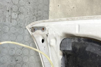 Capot TOYOTA YARIS 1