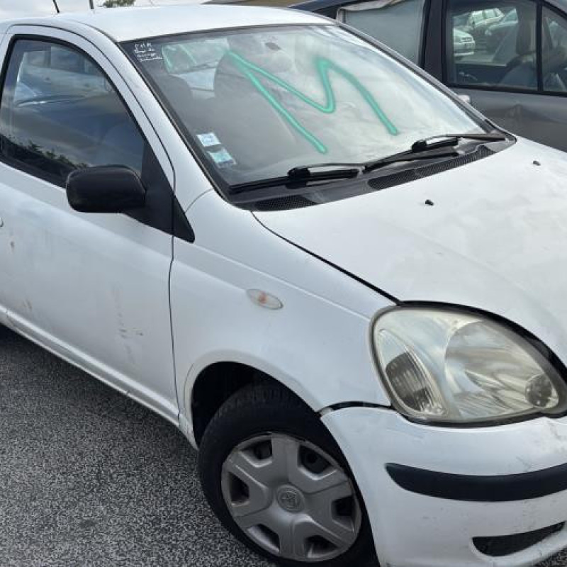 Capot TOYOTA YARIS 1 Photo n°11