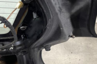 Malle/Hayon arriere FIAT BRAVO 2