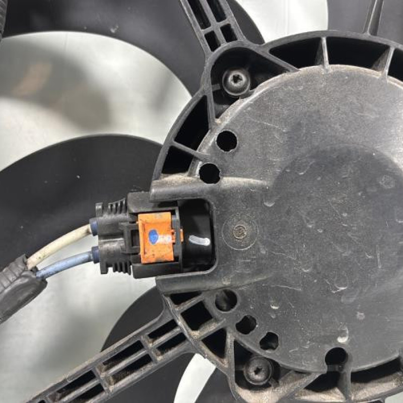 Moto ventilateur radiateur PEUGEOT 508 1 Photo n°5