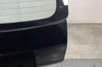 Malle/Hayon arriere VOLKSWAGEN FOX