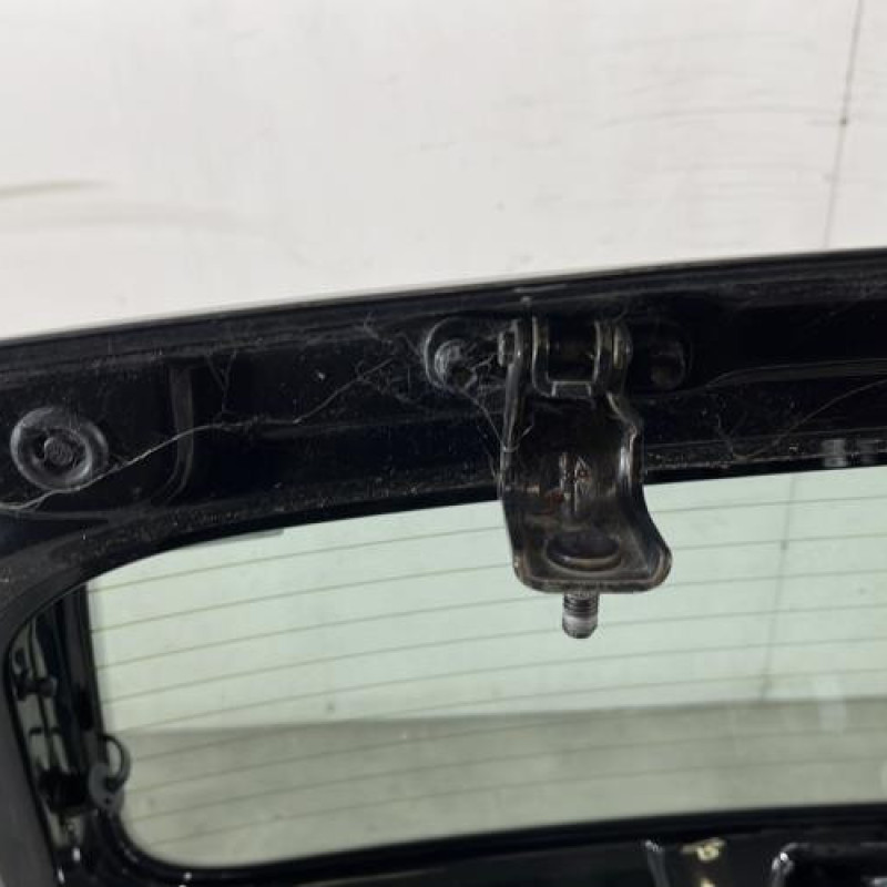 Malle/Hayon arriere VOLKSWAGEN FOX Photo n°6