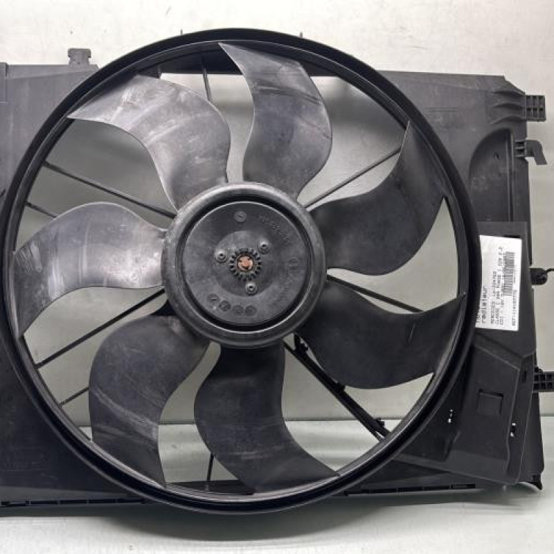 Moto ventilateur radiateur MERCEDES CLASSE C 204 Photo n°1