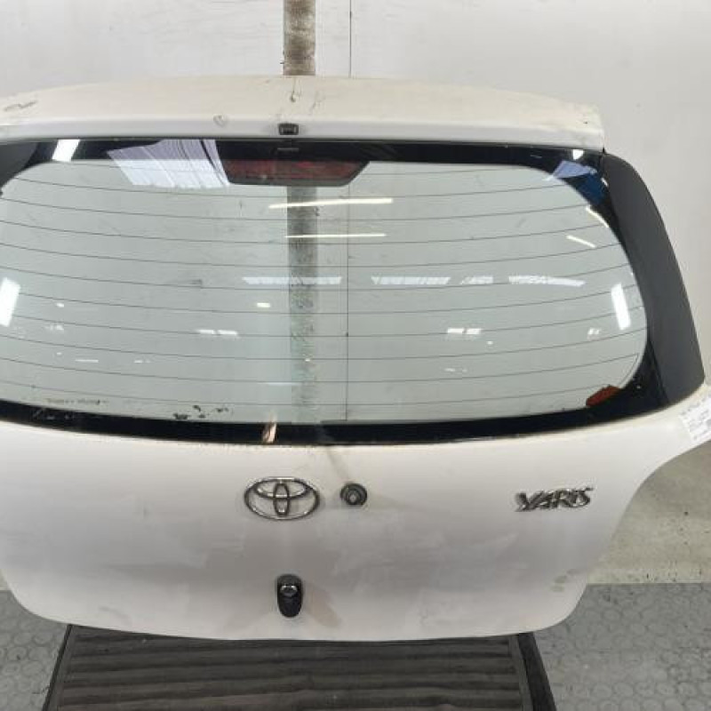 Malle/Hayon arriere TOYOTA YARIS 1 Photo n°1