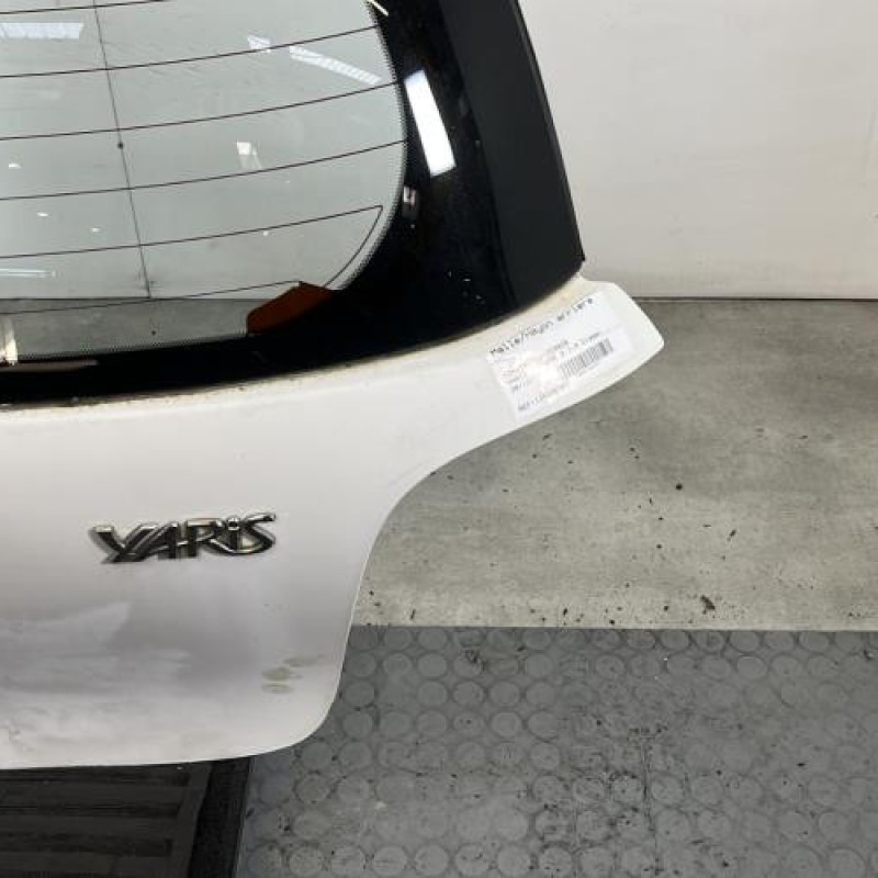 Malle/Hayon arriere TOYOTA YARIS 1 Photo n°4