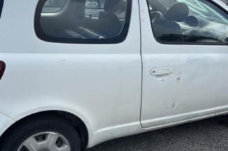 Malle/Hayon arriere TOYOTA YARIS 1