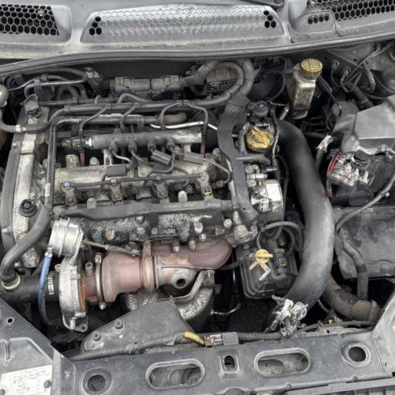 Pare choc arriere FIAT BRAVO 2 Photo n°20