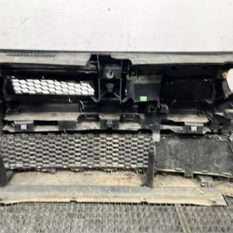 Pare choc avant DACIA SANDERO II Photo n°8